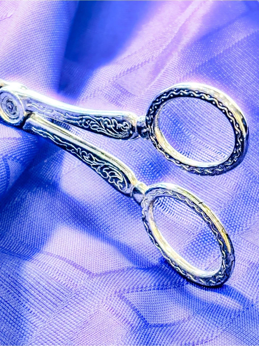 Vintage Silver Plate Pastry Tongs Ornate Floral Engraved Dessert Server